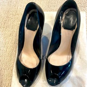 Dior peep toe pumps